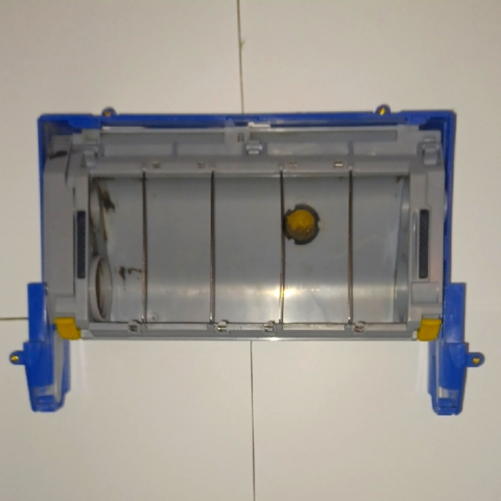 Used iRobot Roomba Cleaning Head Module - Restore Your Roomba's Cleaning Power